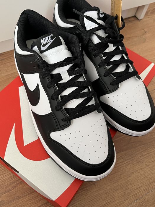 Nike Dunk Low czarno białe
