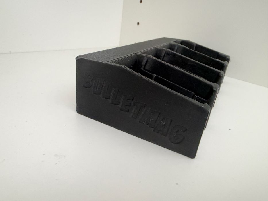 Bulletmag Uchwyt uniwersalny na broń krótką i 3x magazynek 9mm