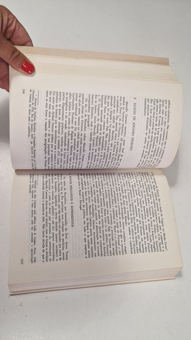 Livro Marcelo Caetano, Confidências no Exilio