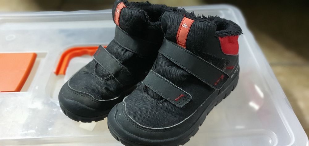 Botas quentinhas de inverno para criança
