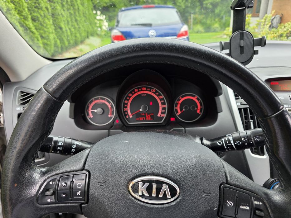 KIA ceed 2011 1.4 benzyna