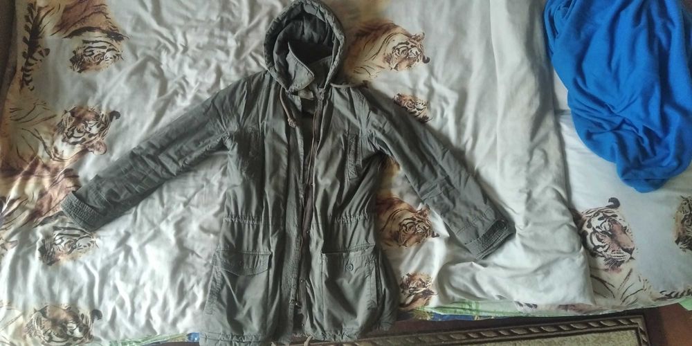 Куртка жіноча демісезонна