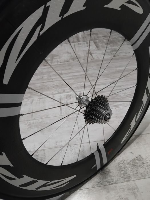 Koło karbonowe Zipp tył