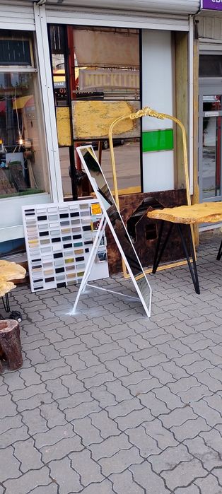 Продам дзеркала в алюмінієвій рамі