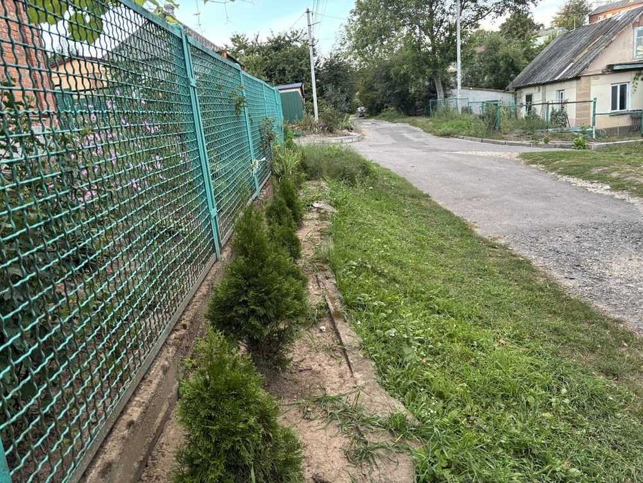 БУДИНОК  Дубово — 5 соток землі