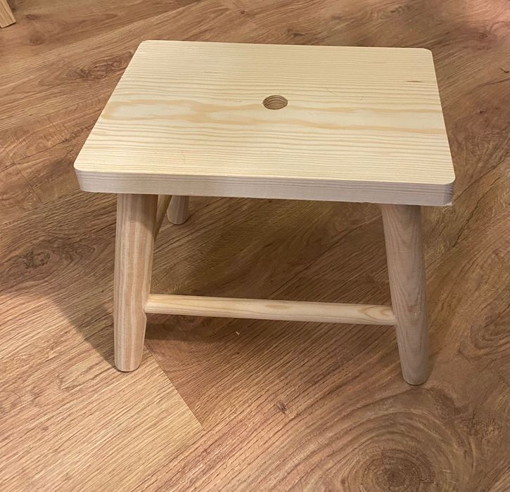 Banco de pinho maciço novo