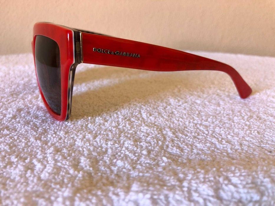 Óculos de Sol Dolce & Gabbana DG 4234 Vermelhos