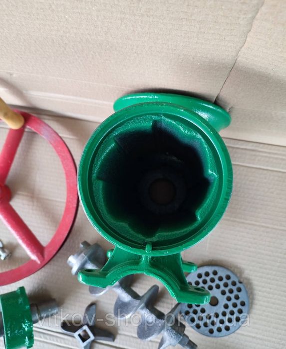 Мясорубка чугунная 32, мясорубка промишленная с шкивом под мотор 32