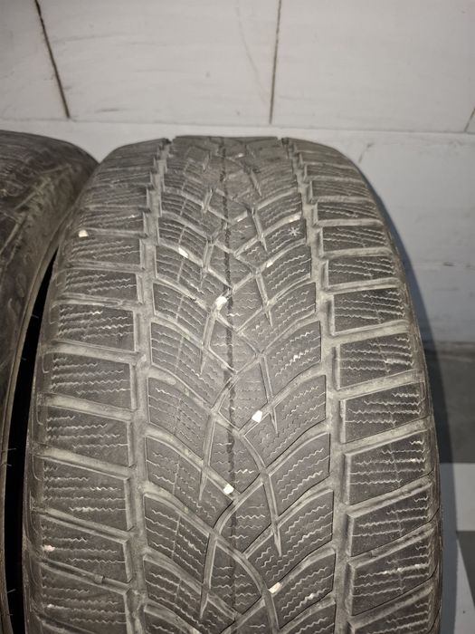 4 opony zimowe GoodYear 225/50R17 94H