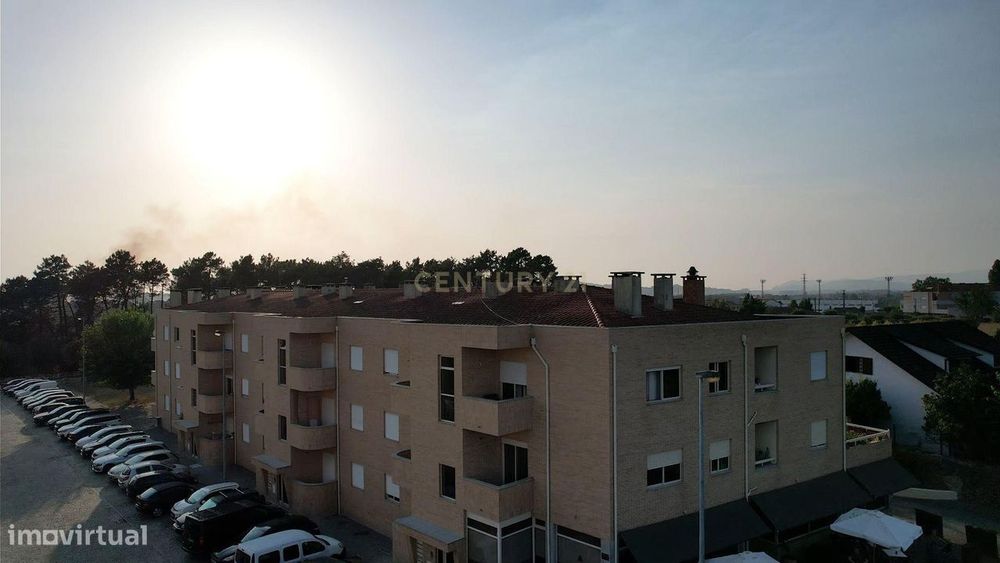 T3 em Forjães com 110 m², Garagem Fechada e Vista Desafogada