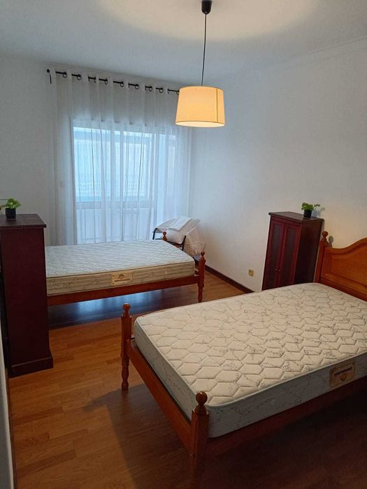 Quarto duplo junto à ESE - Viana do Castelo