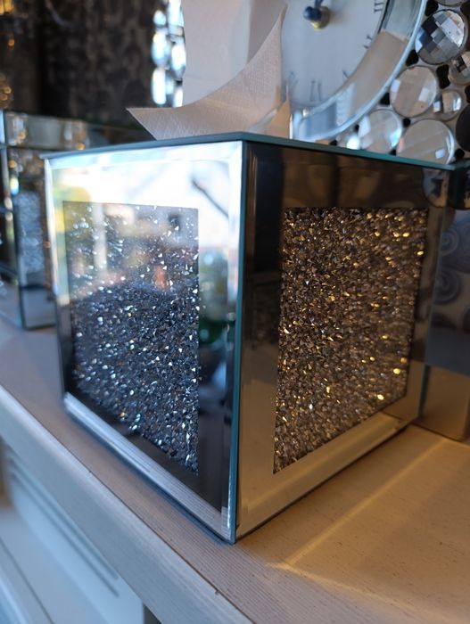 Pudełko lustrzane srebrne z kryształkami Glamour na chusteczki