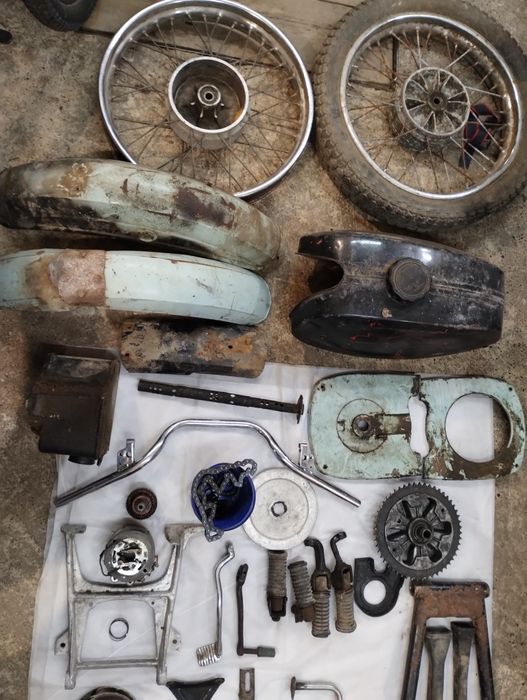 Ява 634 запчастини