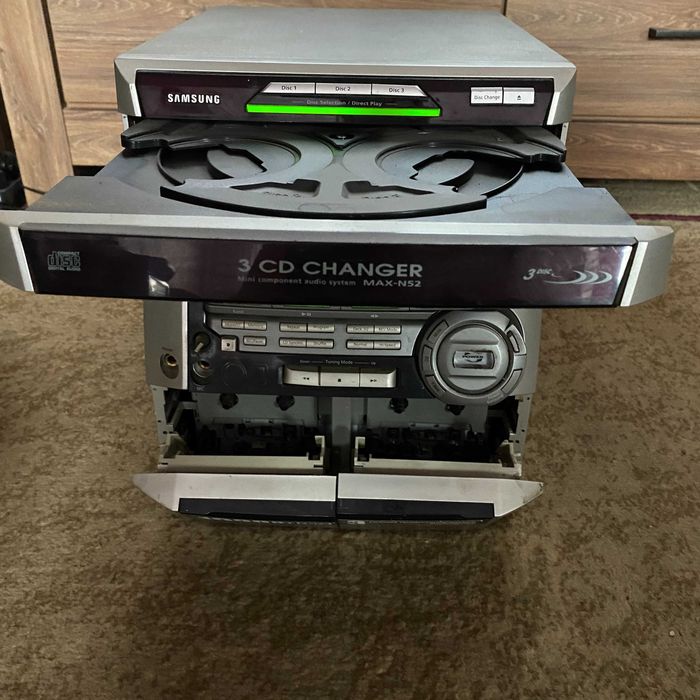 Музичний центр Samsung MAX-N52