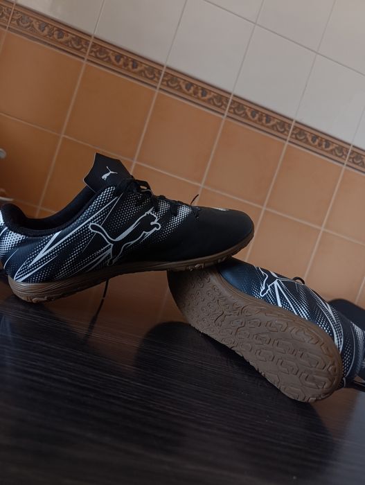 Chuteira futsal Puma