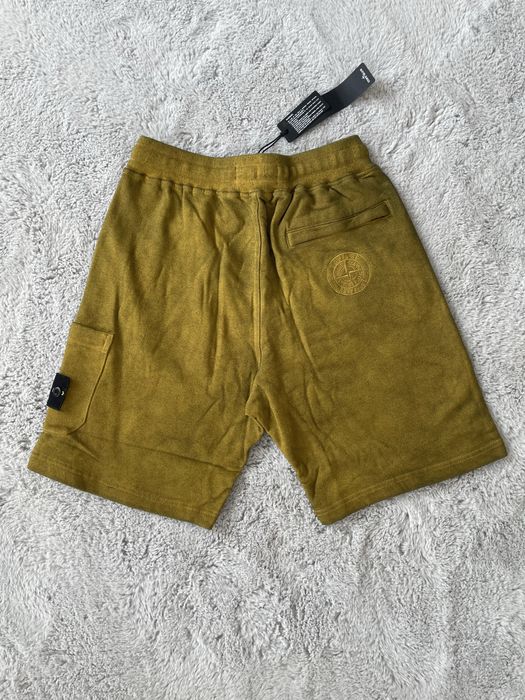 Шорти Stone island