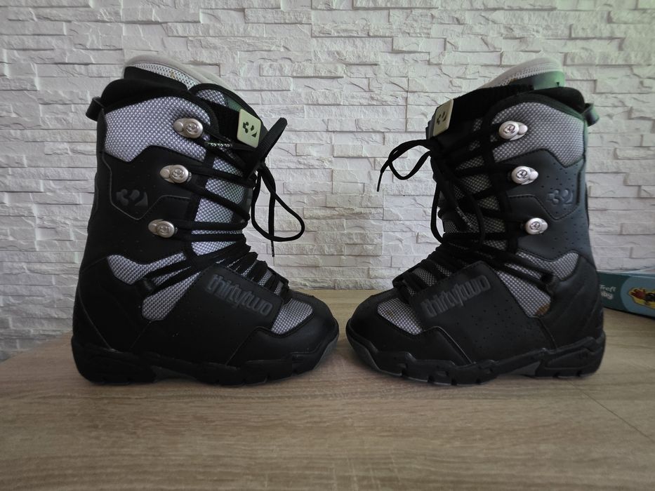 Dla Ciebie wszystko - thirtytwo lashed - w kategorii Obuwie