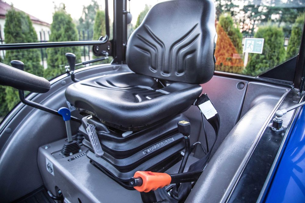 LOVOL M254 25KM 4x4 Kabina Rewers Radialne opony Finansowanie 0% NOWY