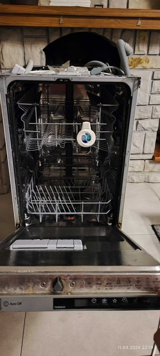 Zmywarka do zabudowy Elektrolux ESL4510LA 45 cm uszkodzona.