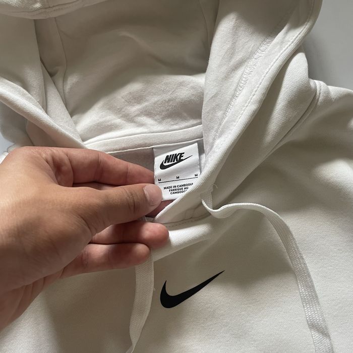 Кофта від Nike.