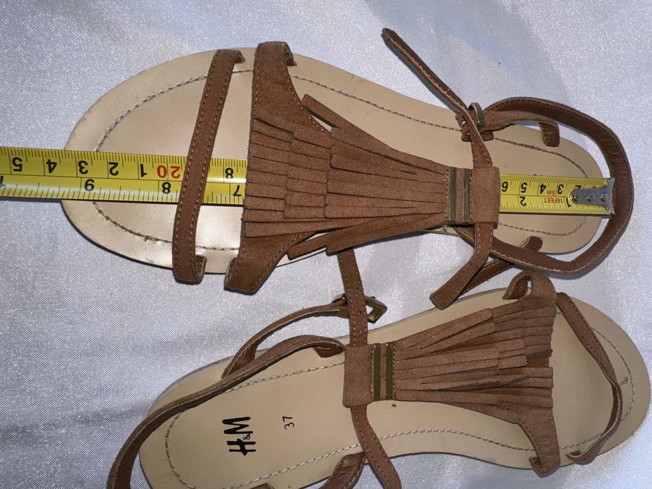 Шлопанці. Босоніжки  H&M,розмір 37.