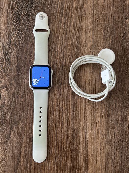Apple Watch Series 5 40 mm