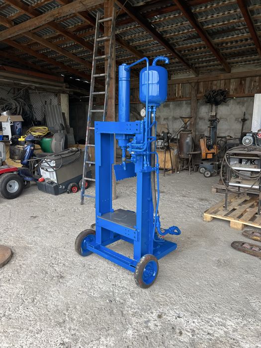 Гідравлічний дровокол/прес