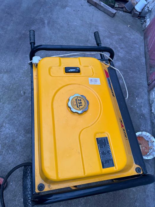 Бензиновый генератор BISON BS9500E максимальная мощность 8 кВт