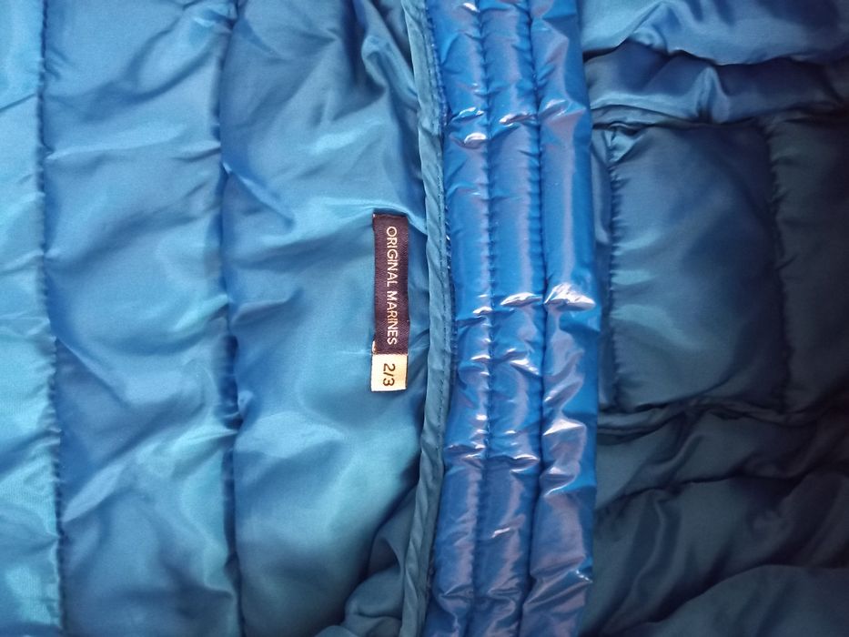 Продам класні куртки весна