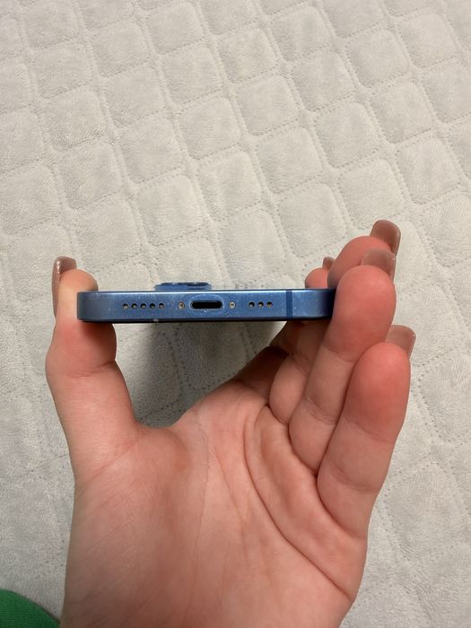 IPhone 13, оригінал синій