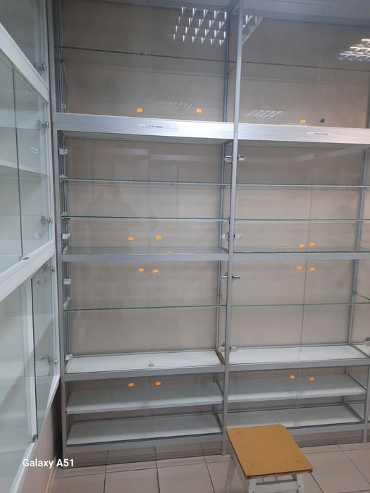 Здається фасадне приміщення по вулиці Київській 1 поверх