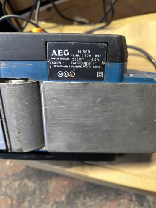 Strug elektryczny AEG Firmowy
