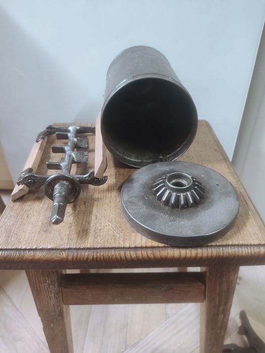 Stara maszyna Husqvarna