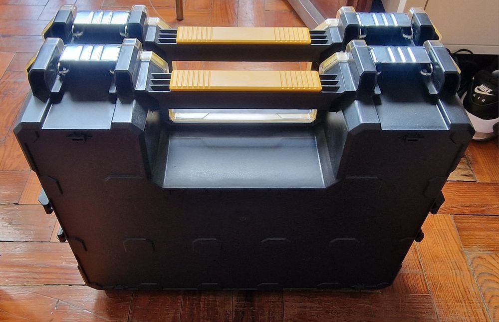 DEWALT Organizer Case504459535749621761