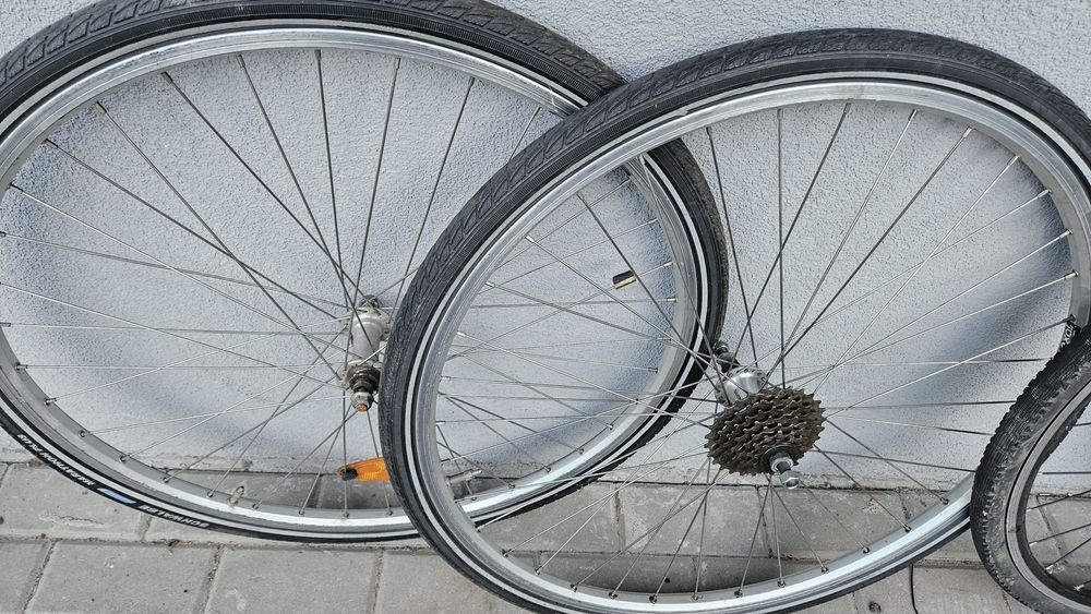Komplet kół  rowerowych 28 cali