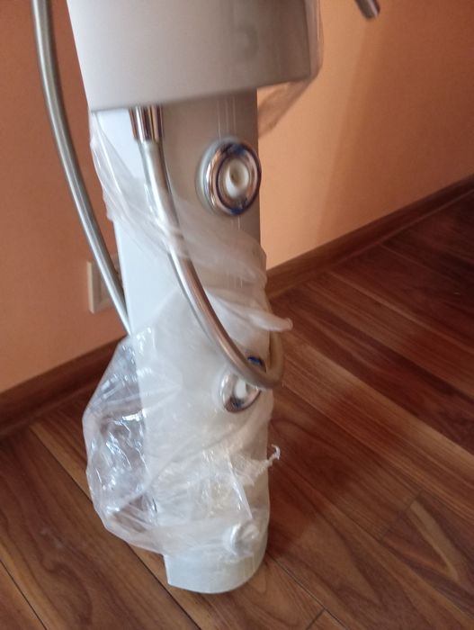 Hansgrohe Pharo panel prysznicowy hydromasaż bateria