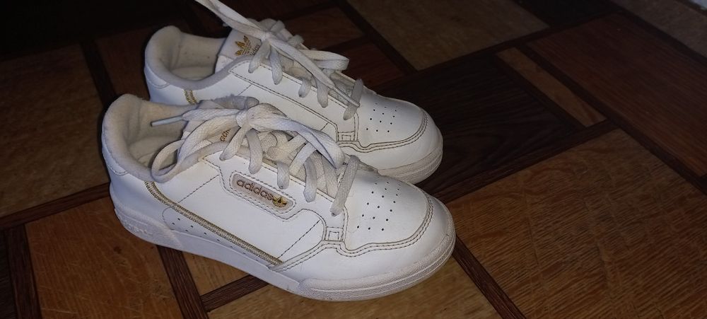 Кросівки Adidas кроссовки