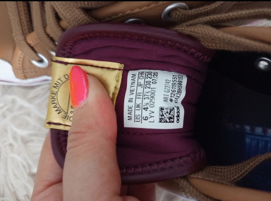 Sapatilhas adidas nizza