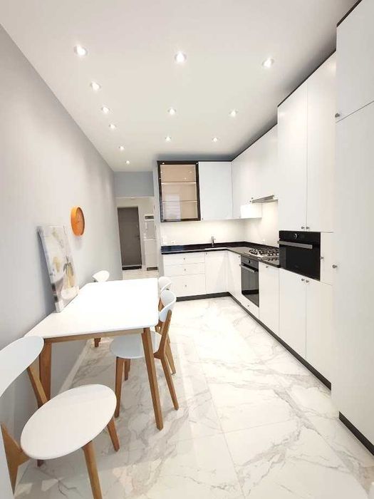 Оренда 1-кім новобудова, район ПРОСПЕКТ МАЙДАН. Перша здача. Все нове!