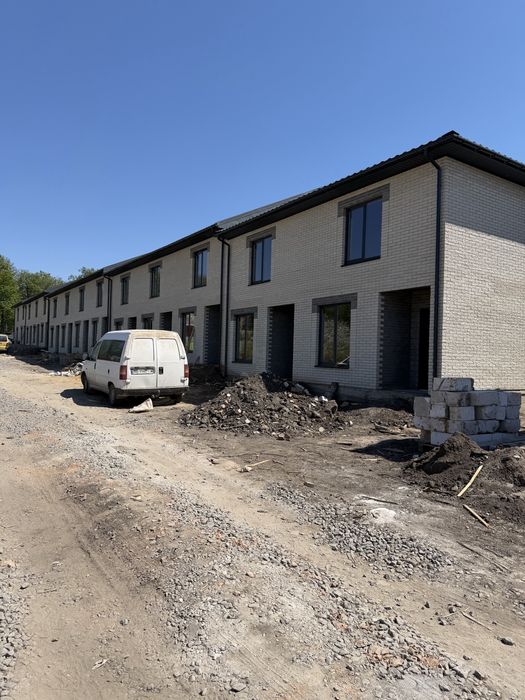ТаунХаус на немирівському шосе