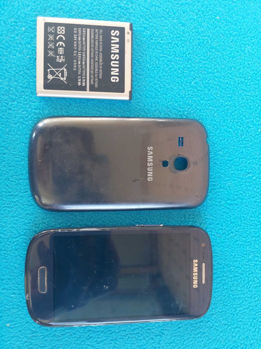 Смартфон Samsung Galaxy S3 III mini GT-I8190 на запчастини