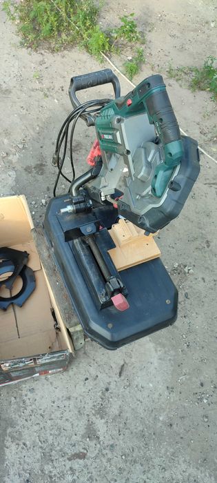 Стрічкова пила для металу Parkside PMB 1100 B2