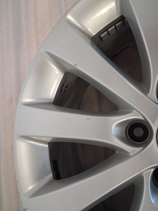 Felgi  Aluminiowe 4x Sztuki Opel Meriva 17 7x17 ET35 Oryginał