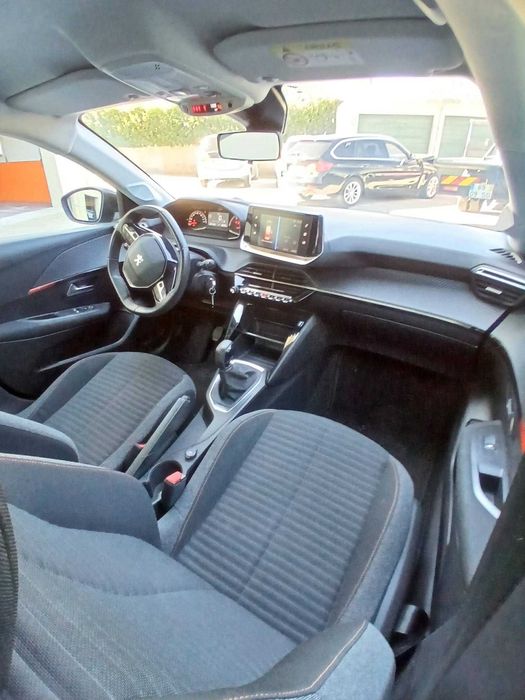 Peugeot 208 1.2 PureTech Gasolina