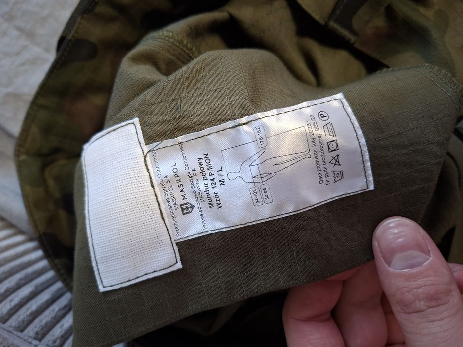 Mundur polowy M/L NOWY 124P