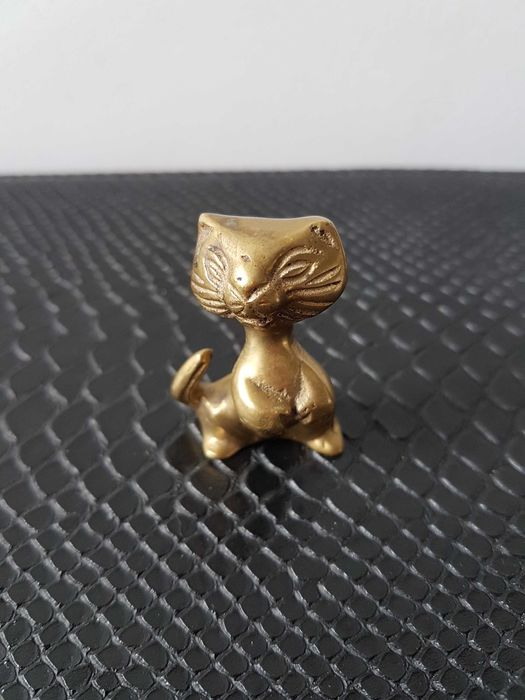 Vintage Mały antyczny mosiężny kot kotek waga 0,069kg