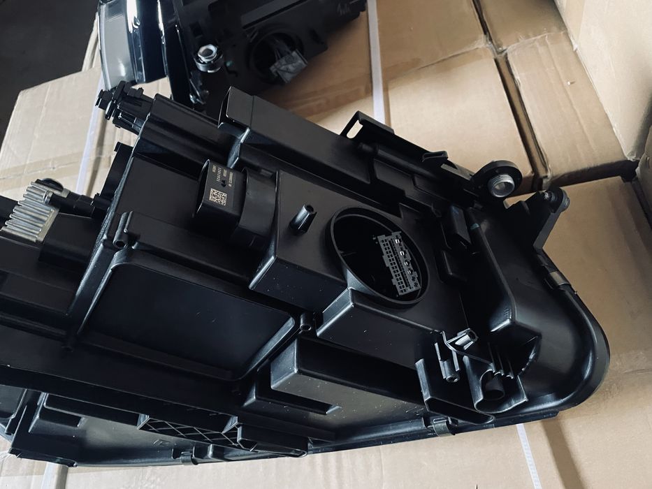 Решетка радиатора Volkswagen Tiguan 21+