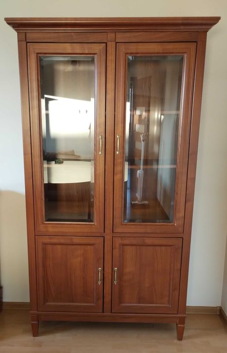 Sprzedam meble do salonu.