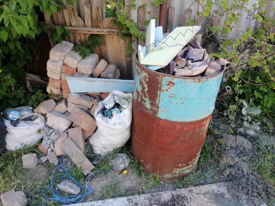 Уборка дворов,участков,территории