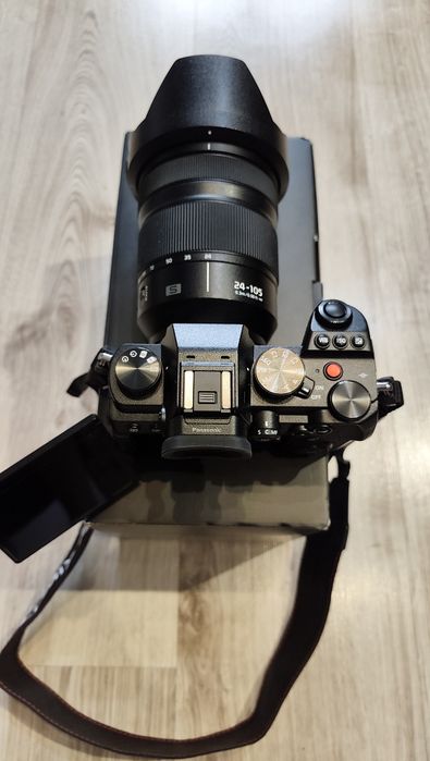 Panasonic Lumix s5D + obiektyw Lumix s 24-105 f4